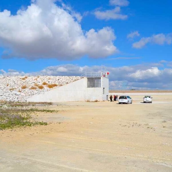 kosmol Komsol®SEAL Wasser auffangbecken erdbeben landwirtschaft bassin versiegeln waende