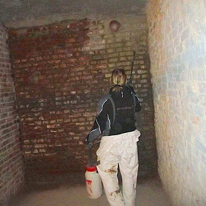 Komsol Komsol®SEAL keller bohrung fundamente versiegeln abdichten Hydrophobieren Feuchtigkeitssanierung frostsicher handwerk