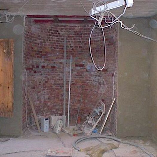 Komsol Komsol®SEAL keller sanierung fundamente versiegeln abdichten Hydrophobieren Feuchtigkeitssanierung frostsicher