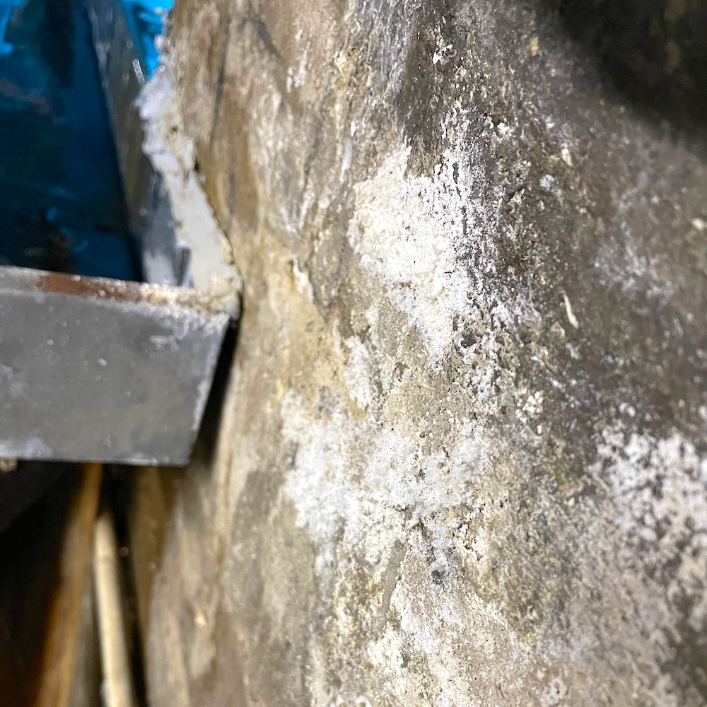 komsol SEAL Schwimmbecken Schwimmbad SUCON Ingenieurbau Beton Versiegeln Wartung Fenster Tauchen Fugen